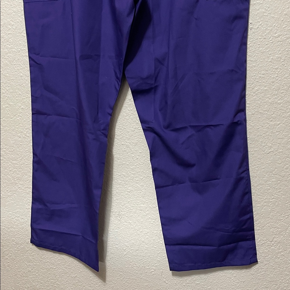 Cherokee Women's Grape Traditional Scrub Pants. NWT. Size XL. - Picture 10 of 13